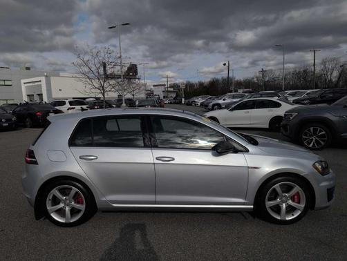 2016 Volkswagen Golf GTI Autobahn w/ Performance 4-Door