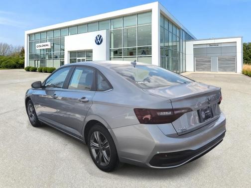 2022 Volkswagen Jetta 1.5T SE