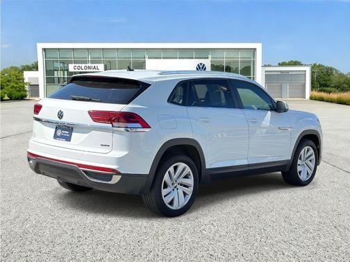 Pure White 2023 Volkswagen Atlas Cross Sport 2.0T SE w/Technology