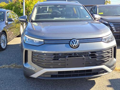 2025 Volkswagen Tiguan 2.0T S