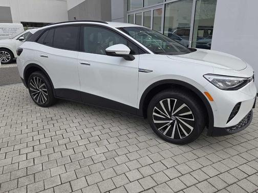 2025 Volkswagen ID.4 Pro