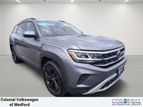2022 Volkswagen Atlas 3.6L SE w/Technology
