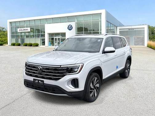 Opal White Pearl 2026 Volkswagen Atlas 2.0T SEL