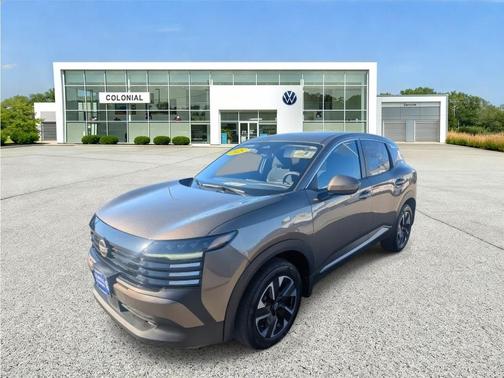 2025 Nissan Kicks SV