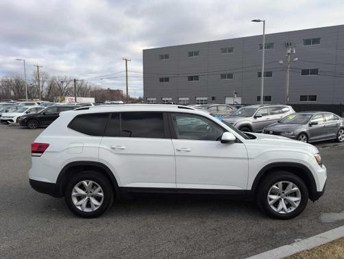 2019 Volkswagen Atlas 3.6L SE w/Technology