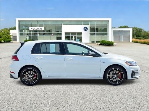 Pure White 2021 Volkswagen Golf GTI 2.0T Autobahn