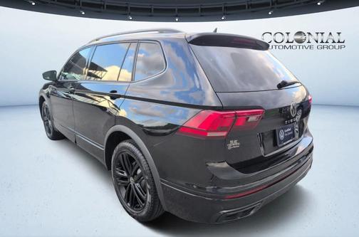 2022 Volkswagen Tiguan 2.0T SE R-Line Black