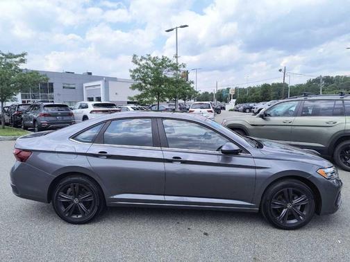 2023 Volkswagen Jetta 1.5T SE