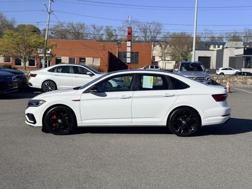 Pure White w/ Black Roof 2021 Volkswagen Jetta GLI 2.0T Autobahn