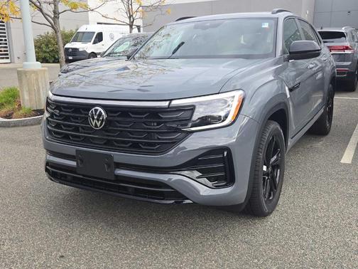 2026 Volkswagen Atlas Cross Sport 2.0T SEL R-Line Black