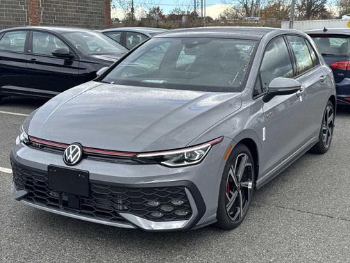 2025 Volkswagen Golf GTI 2.0T SE