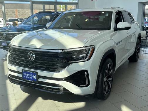 2025 Volkswagen Atlas Cross Sport 2.0T SEL Premium R-Line