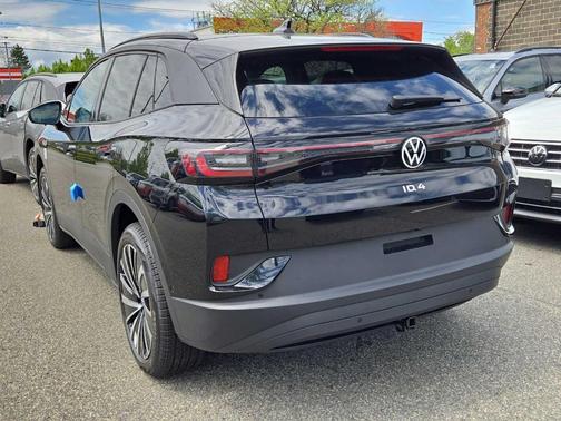 2025 Volkswagen ID.4 Pro