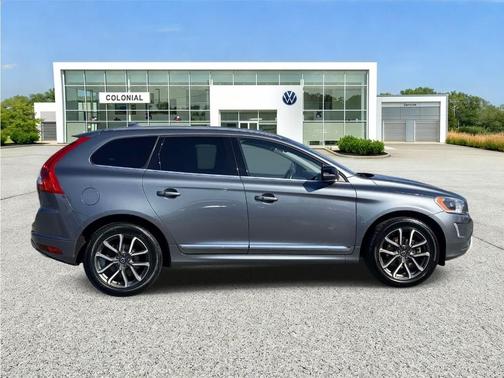 2017 Volvo XC60 T6 Dynamic