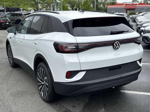 2025 Volkswagen ID.4 Pro