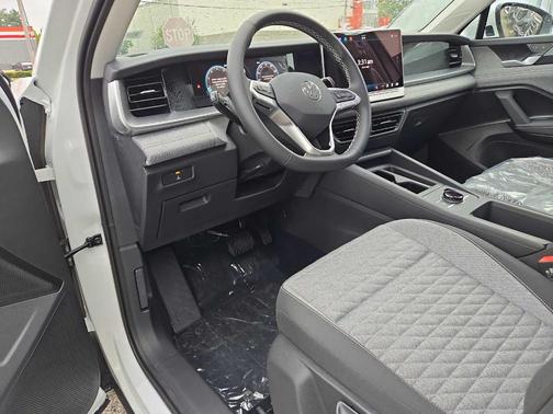2025 Volkswagen Tiguan 2.0T S