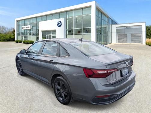 2023 Volkswagen Jetta 1.5T SE