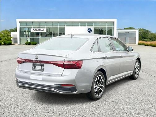 Pyrite Silver Metallic 2026 Volkswagen Jetta 1.5T SE