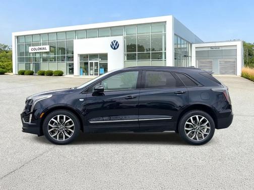 Dark Moon Blue Metallic 2021 Cadillac XT5 Sport