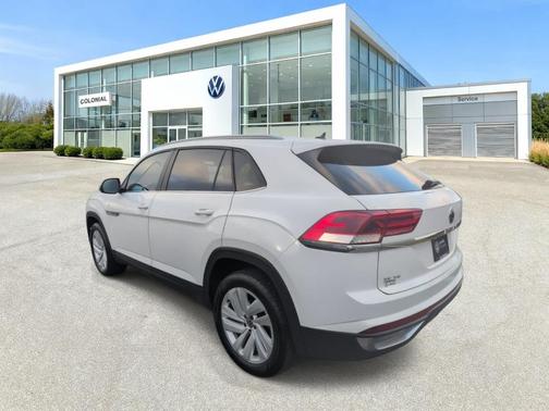 2022 Volkswagen Atlas Cross Sport 3.6L V6 SE w/Technology