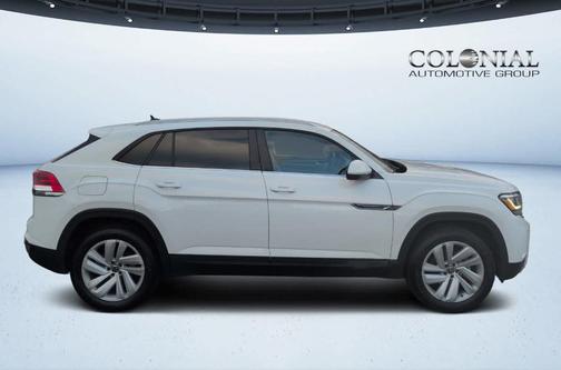 2022 Volkswagen Atlas Cross Sport 3.6L V6 SE w/Technology