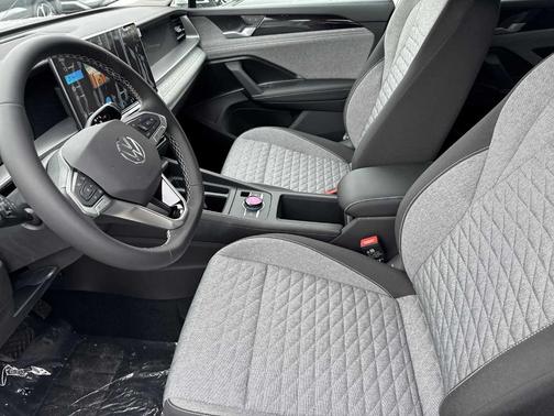 2025 Volkswagen Tiguan 2.0T S
