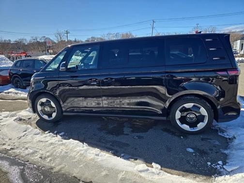2025 Volkswagen ID. Buzz Pro S