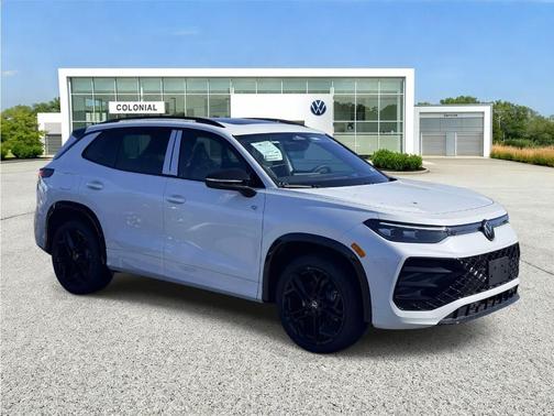 Opal White Pearl 2026 Volkswagen Tiguan 2.0T SE R-Line Black