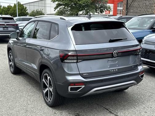 2025 Volkswagen Taos 1.5T SEL