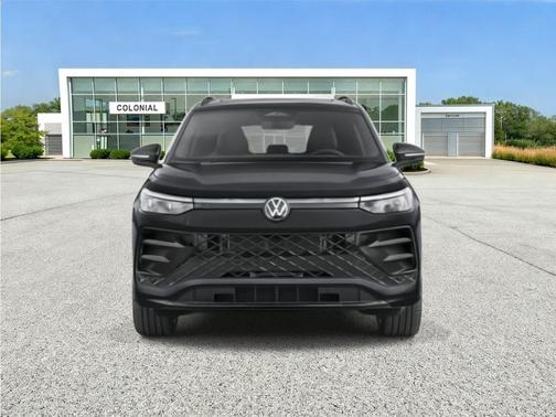 2025 Volkswagen Tiguan 2.0T SE R-Line Black