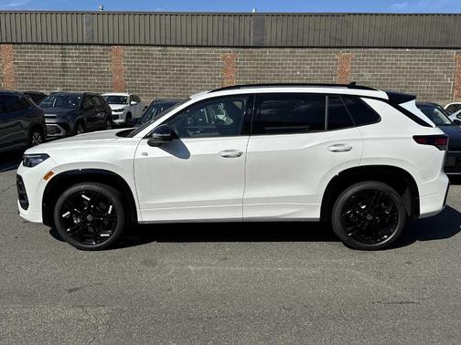 2025 Volkswagen Tiguan 2.0T SE R-Line Black