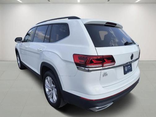 2021 Volkswagen Atlas 2.0T SE w/Technology