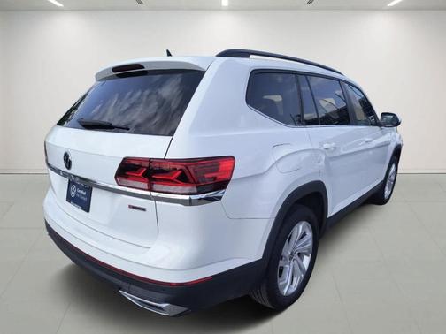 2021 Volkswagen Atlas 2.0T SE w/Technology