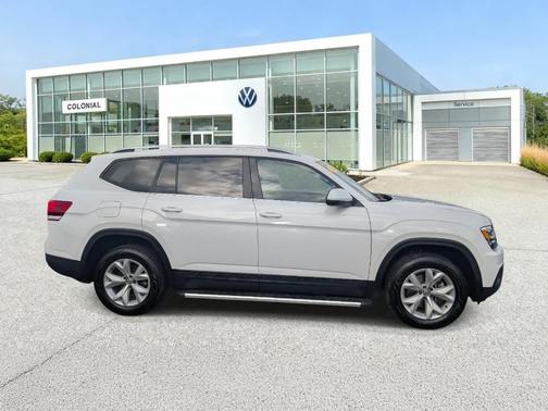 2018 Volkswagen Atlas 3.6L SE w/Technology