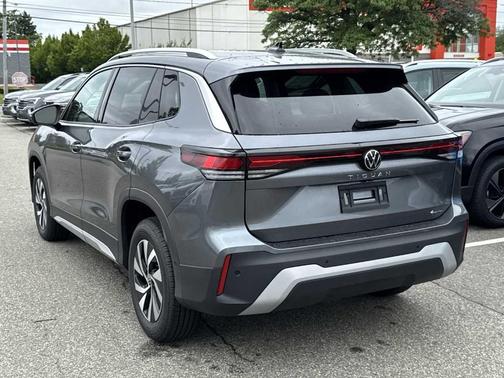 2025 Volkswagen Tiguan 2.0T S
