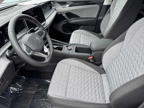 2025 Volkswagen Tiguan 2.0T S