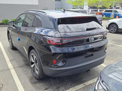 2025 Volkswagen ID.4 Pro S