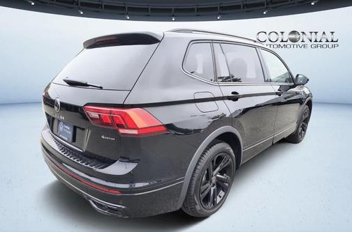 2024 Volkswagen Tiguan 2.0T SE R-Line Black