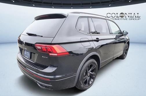 2024 Volkswagen Tiguan 2.0T SE R-Line Black