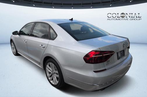 2019 Volkswagen Passat 2.0T Wolfsburg
