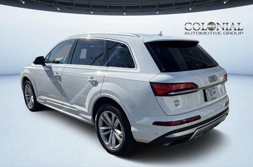 2025 Audi Q7 55 Premium Plus