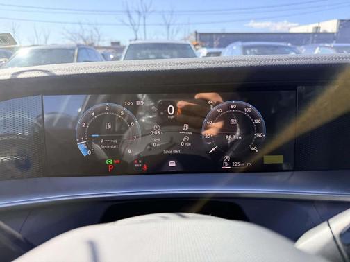 Deep Black Pearl Effect 2026 Volkswagen Tiguan 2.0T SE
