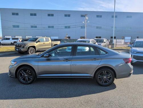 2022 Volkswagen Jetta 1.5T SE