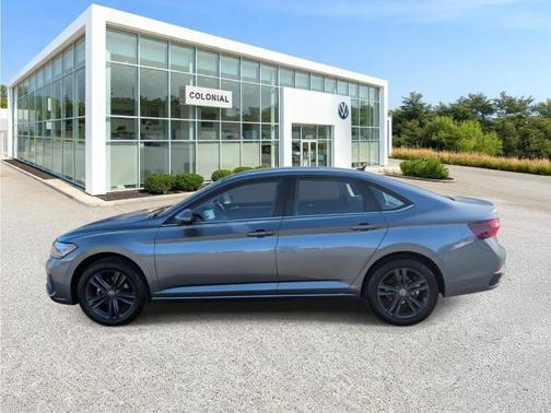 2022 Volkswagen Jetta 1.5T SE