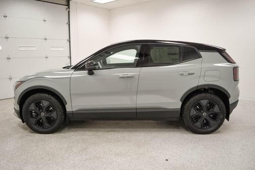 Vapour Grey 2026 Volvo EX30 TWIN MOTOR CROSS COUNTRY ULTRA