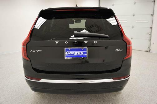 2026 Volvo XC90 B6 Plus 7-Seater