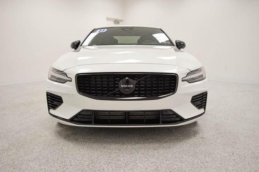 2023 Volvo S60 Recharge Plug-In Hybrid T8 Plus Black Edition