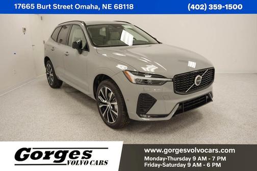 2025 Volvo XC60 B5 Plus