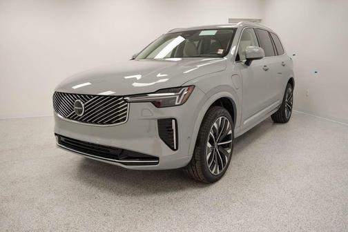 2025 Volvo XC90 Plug-In Hybrid T8 Ultra 7-Seater