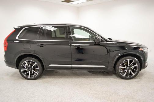 2024 Volvo XC90 B6 Plus Bright Theme 7-Seater